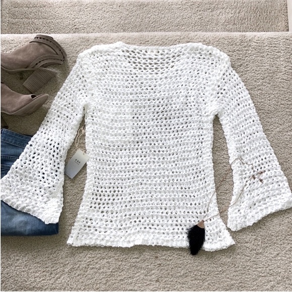 White Open Weave, Bell Sleeve Sweater - Picture 6 of 6